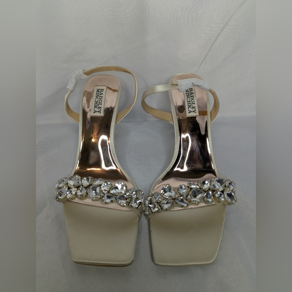 Badgley Mischka Leanna Gemstone Vamp Heeled Sandals Women's Size 7.5